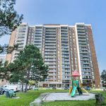3-bedroom condo apartment for sale in Peel — 1512 - 4 Kings Cross Road (Photo 3)