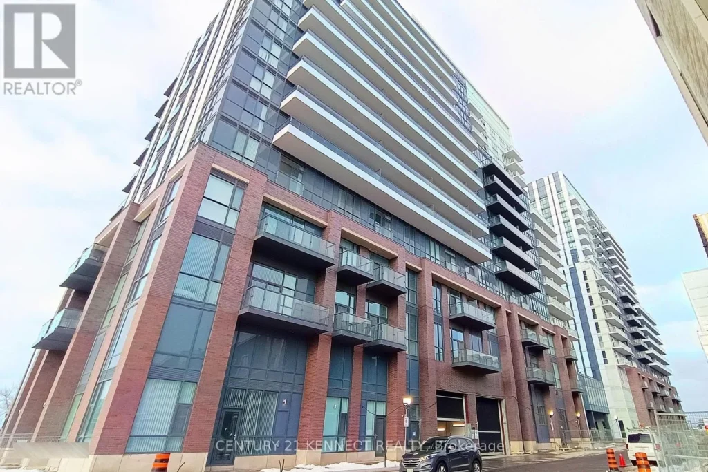 Studio home for rent in Vaughan — 1517 - 10 Honeycrisp Crescent (Photo 1)