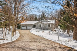 4-bedroom detached home for sale in Lanark — 153 Mclaren Drive