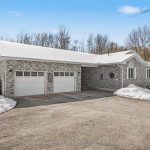 4-bedroom detached home for sale in Lanark — 153 Mclaren Drive (Photo 2)