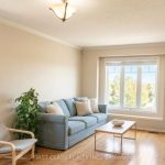3-bedroom att/row/townhouse for rent in Richmond Hill — 15 Dunton Lane (Photo 3)