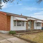 5-bedroom home for sale in Hamilton — 15 Finch Place (Photo 4)