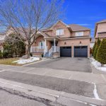 5-bedroom detached home for sale in Peel — 15 Heatherdale Drive (Photo 4)