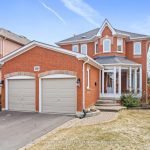 3-bedroom detached home for sale in Halton — 15 Smith Drive (Photo 4)