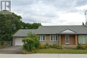 3-bedroom home for sale in Mississauga — 1625 Applewood Road