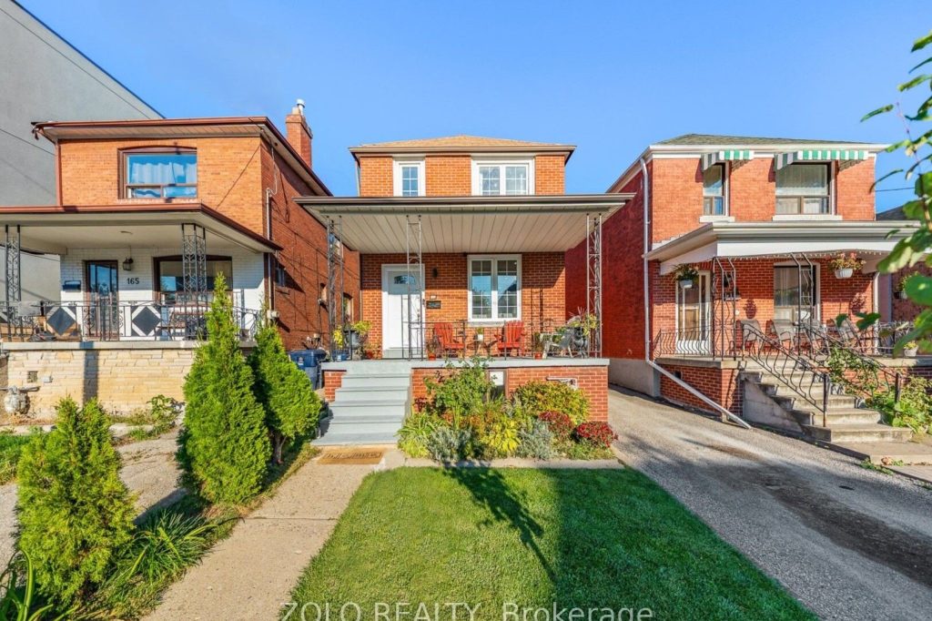 3-bedroom detached home for sale in Toronto — 163 Cedric Avenue (Photo 1)
