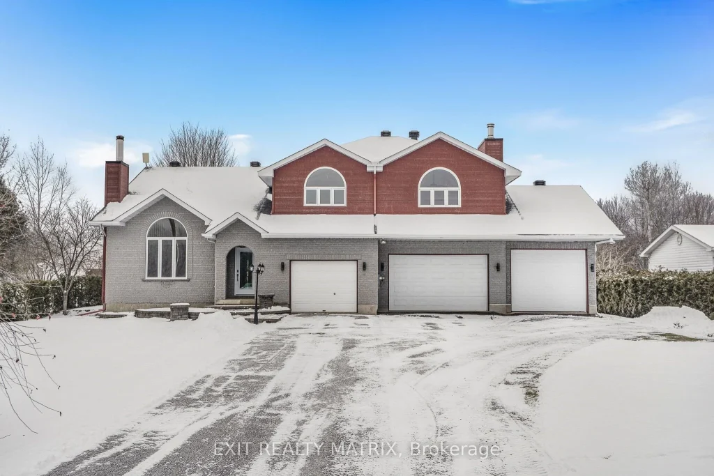 3-bedroom home for sale in East Hawkesbury — 1650 Gourley Road (Photo 1)