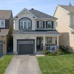 3-bedroom detached home for sale in Ottawa — 166 Lamplighters Drive (Photo 4)