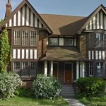 9-bedroom att/row/townhouse for sale in Frontenac — 167 Carlton Street (Photo 4)