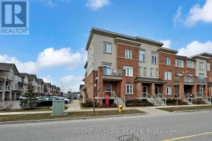 3-bedroom home for sale in Pickering — 16 - 2710 William Jackson Drive East