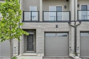 3-bedroom home for sale in Mount Hope — 16 Clear Valley Lane