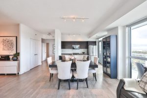 2-bedroom condo apartment for sale in Halton — 1709 - 55 Speers Road