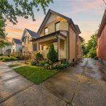 3-bedroom home for sale in Brantford — 170 Murray Street (Photo 4)