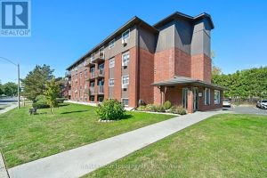 2-bedroom condo apartment for sale in Leeds And Grenville — 17 - 6 Charlotte Place