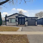 3-bedroom detached home for sale in Toronto — 17 Beaver Bend Crescent (Photo 3)