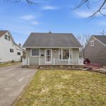 4-bedroom detached home for sale in Durham — 17 Brock Street (Photo 1)