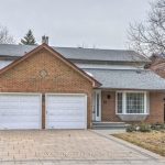 4-bedroom detached home for sale in Toronto — 17 Lawnview Drive (Photo 1)
