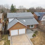 4-bedroom detached home for sale in Toronto — 17 Lawnview Drive (Photo 2)