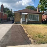 2-bedroom detached home for rent in Toronto — 17 Maywood Park (Photo 5)