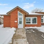 1-bedroom condo townhouse for sale in Hamilton — 17 Monsignor Henkey Terrace (Photo 1)