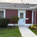 1-bedroom condo townhouse for sale in Hamilton — 17 Monsignor Henkey Terrace (Photo 3)