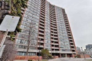 3-bedroom condo apartment for sale in Toronto — 1804 - 2365 Kennedy Road
