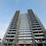 3-bedroom condo apartment for sale in Toronto — 1804 - 2365 Kennedy Road (Photo 3)