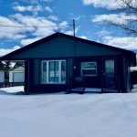 2-bedroom detached home for sale in Nipissing — 184 Lee Avenue (Photo 3)