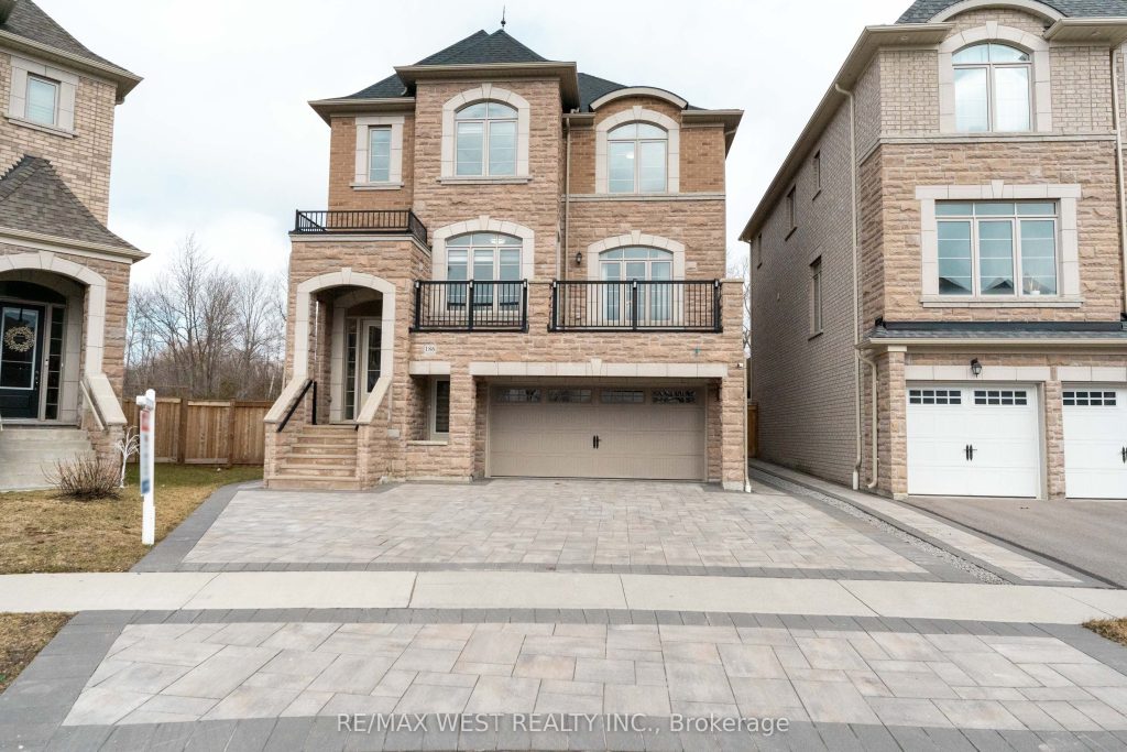 4-bedroom detached home for sale in Toronto — 186 Bralorne Trail (Photo 1)