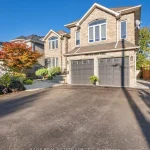 4-bedroom detached home for sale in Toronto — 186 Bralorne Trail (Photo 3)