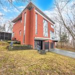 3-bedroom detached home for sale in Peel — 186 Wyndham Street (Photo 2)