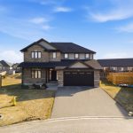5-bedroom home for sale in Belleville — 18 Mavety Court (Photo 2)
