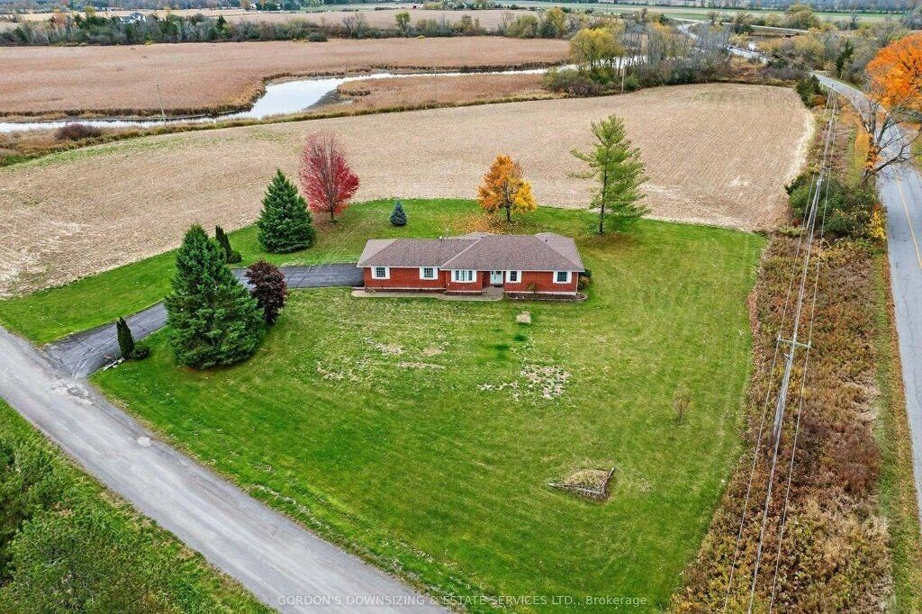 2-bedroom detached home for sale in Prince Edward County — 18 Weatherhead Road (Photo 1)
