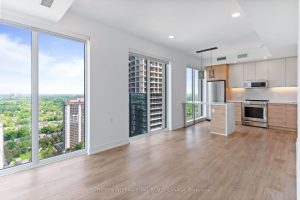 2-bedroom condo apartment for rent in Toronto — 1902 - 200 Redpath Avenue