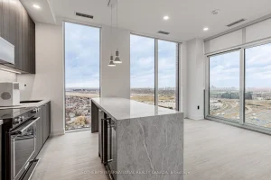 2-bedroom condo apartment for rent in Toronto — 1903 - 29 York Garden Way