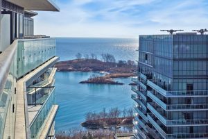 1-bedroom condo apartment for rent in Toronto — 1907 - 38 Annie Craig Drive W