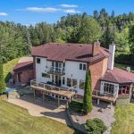 4-bedroom detached home for sale in Ottawa — 1915 Regional Road 174 Highway (Photo 2)
