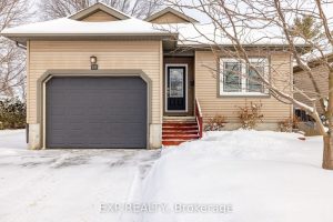 4-bedroom detached home for sale in Lanark — 193 Napoleon Street