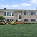 4-bedroom detached home for sale in Lanark — 193 Napoleon Street (Photo 3)
