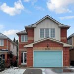 4-bedroom home for sale in Oshawa — 1976 Edenwood Drive (Photo 3)