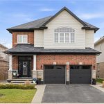 4-bedroom home for sale in Hamilton — 198 Kellogg Avenue (Photo 3)