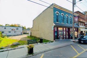 Studio land home for sale in Centre Hastings — 19 Durham Street S