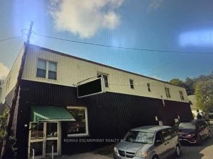 Studio commercial retail home for sale in Manitoulin — 1 Dawson Street