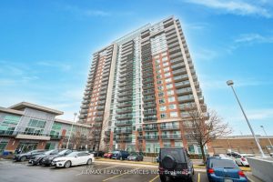 2-bedroom condo apartment for sale in Peel — 2009 - 215 Queen Street E
