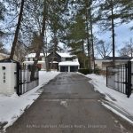 4-bedroom detached home for sale in Halton — 200 Chartwell Road (Photo 1)