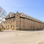 2-bedroom condo apartment for sale in Cambridge — 201 - 25 Concession Street (Photo 3)