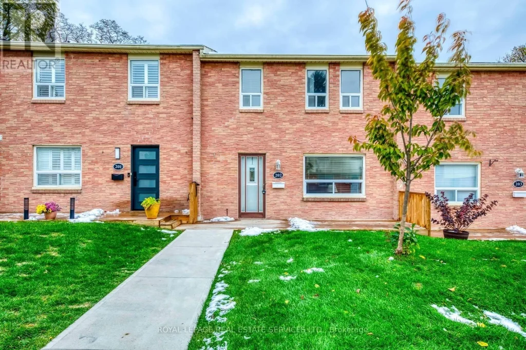 3-bedroom home for rent in Mississauga — 202 - 1055 Shawnmarr Road (Photo 1)