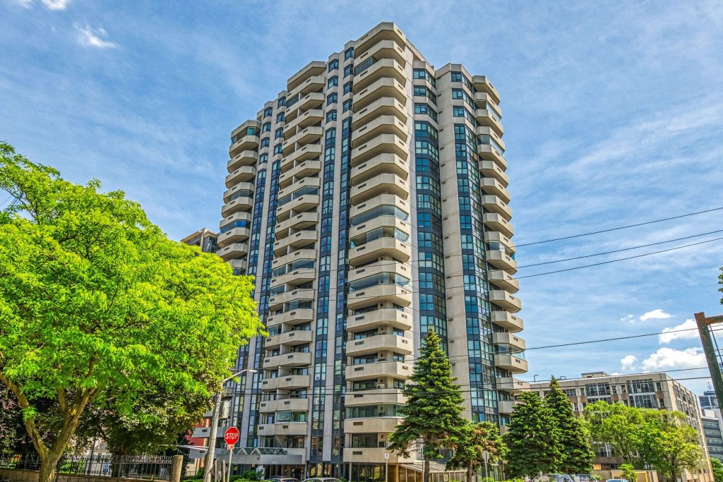 2-bedroom condo apartment for sale in Hamilton — 203 - 67 Caroline Street S (Photo 1)
