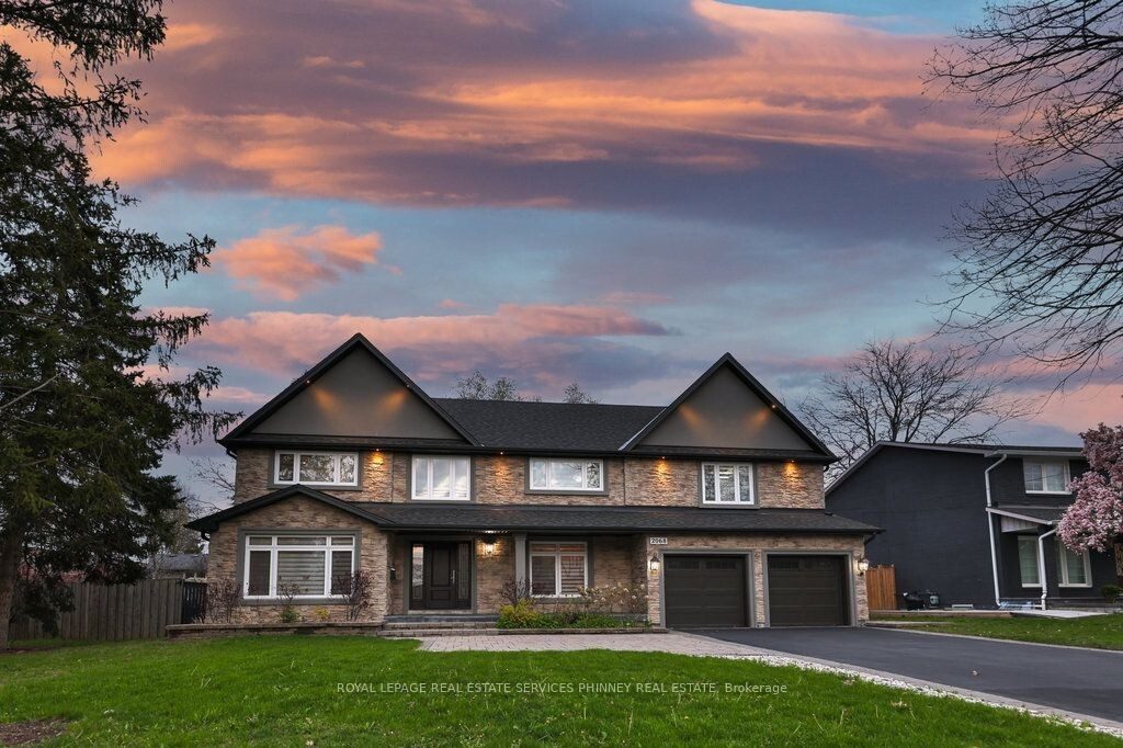 4-bedroom detached home for sale in Peel — 2068 Mississauga Road (Photo 1)