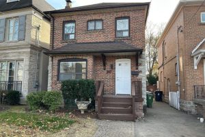 3-bedroom detached home for rent in Toronto — 207 Old Orchard Grove